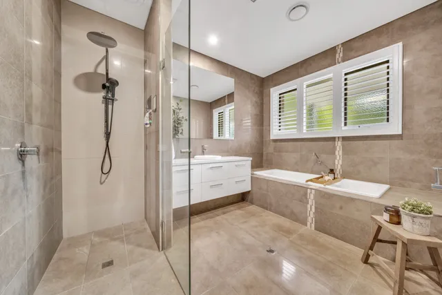 Luxury Acreage Estate — image 19