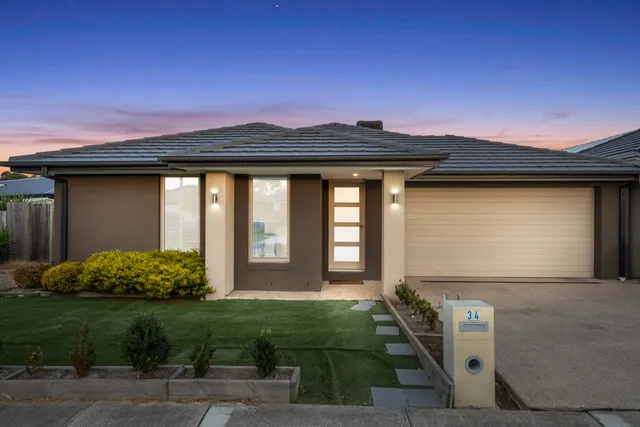 Modern Family Home — image 1
