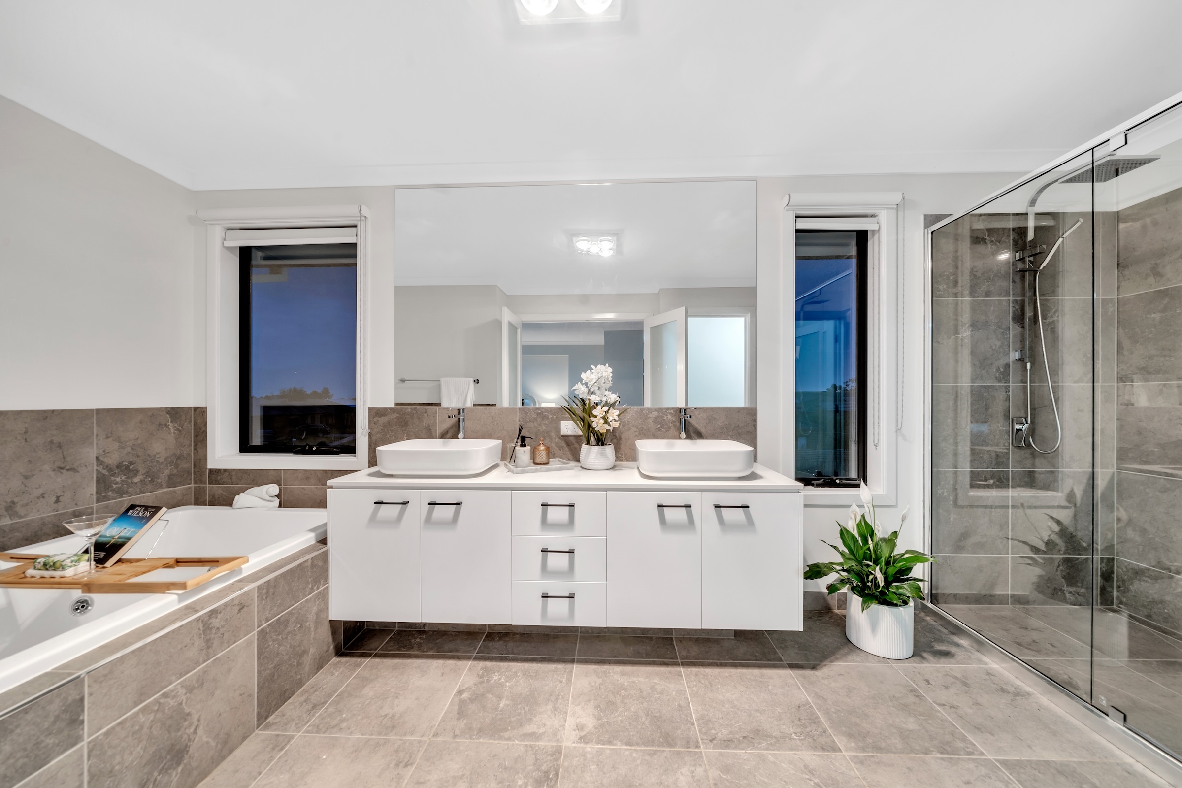 Melbourne Modern Home — image 9