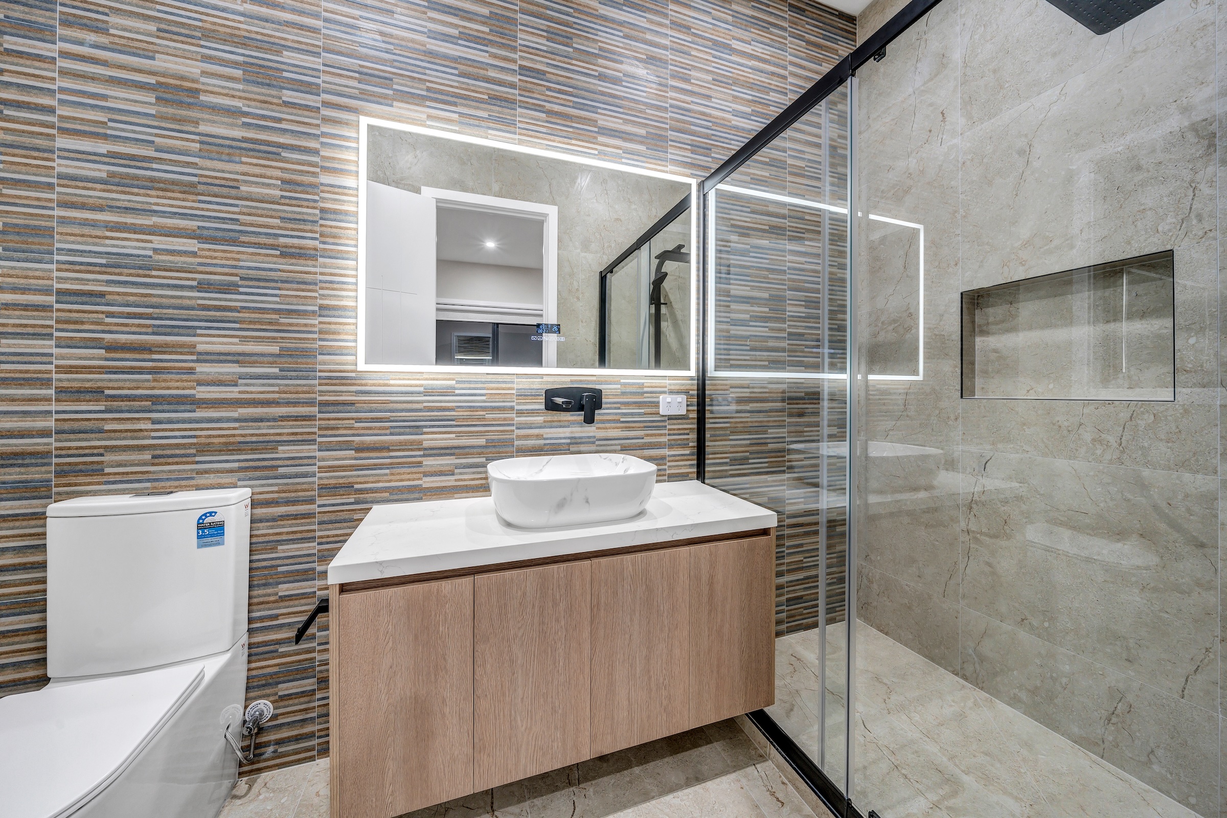 Melbourne Modern Home — image 7